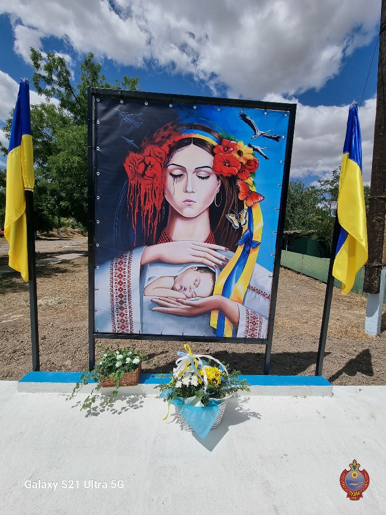 У громаді Білгород-Дністровського району увіковічнили імена загиблих Героїв на Алеї Пам'яті