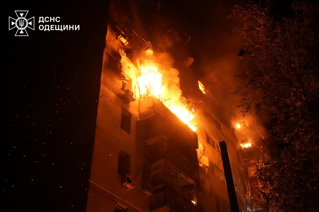 Масована атака шахедів по Одесі: є поранені та загибла