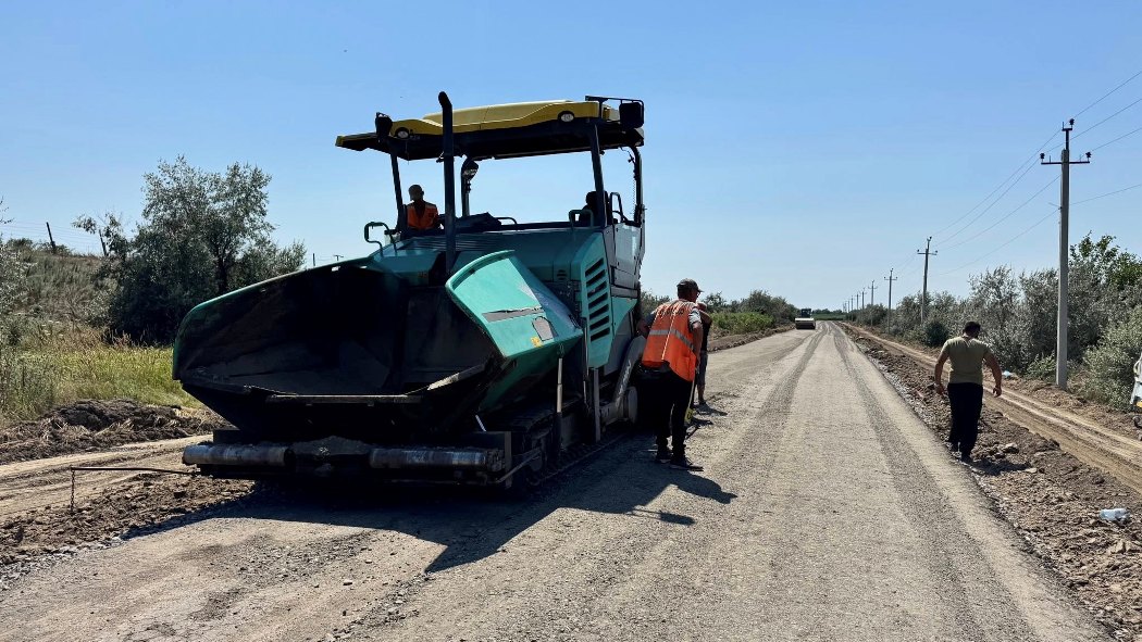 Підрядник продовжує ремонт дороги Кілія-Ліски-Вилкове