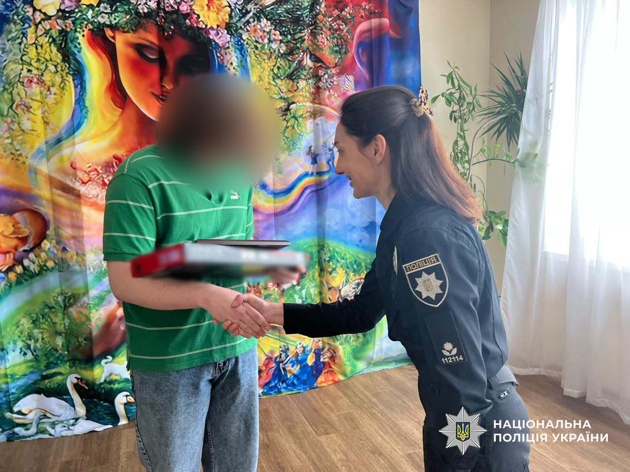 Поліцейські відзначили підлітків Одещини, які не піддалися на вербування спецслужб рф