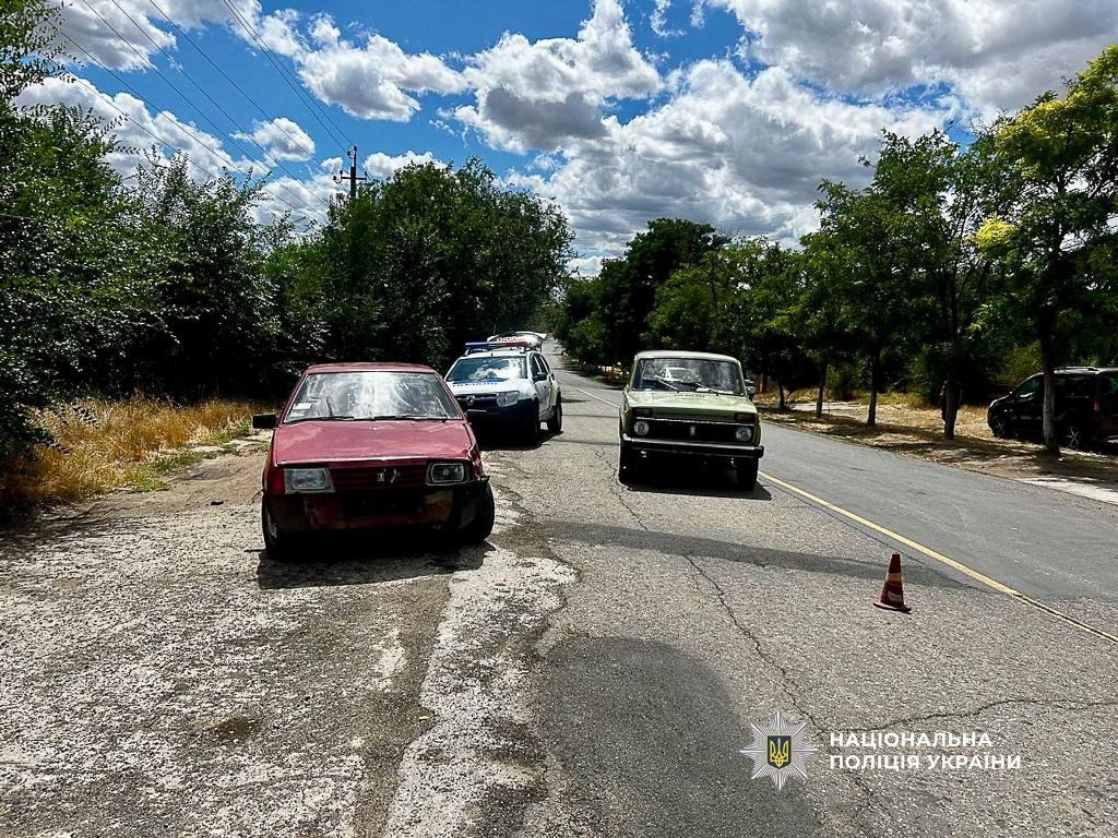 У Болградському районі водій легковика врізався у мотоцикл