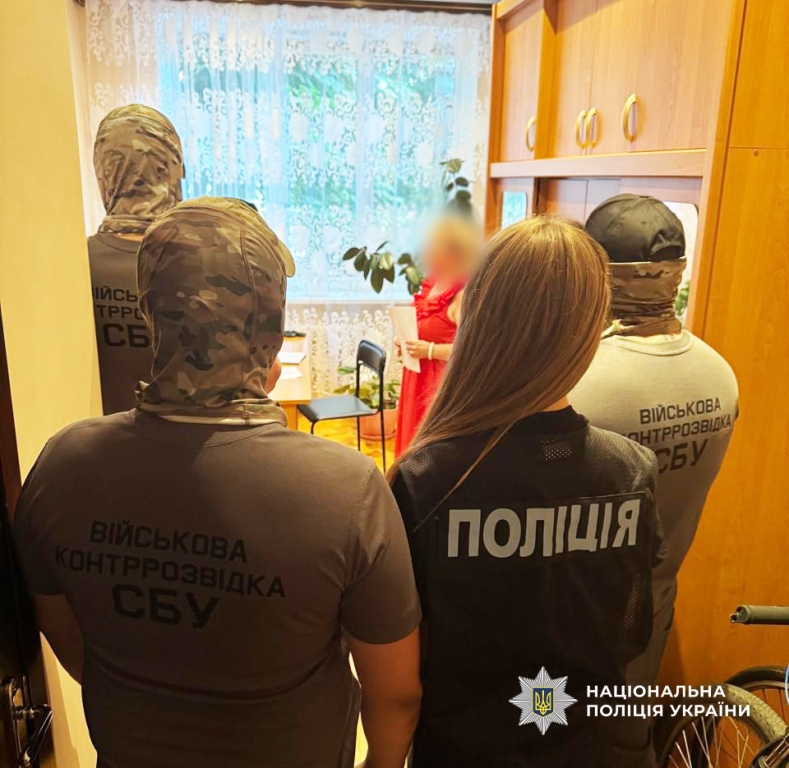 На Одещині викрито посадовицю, яка вимагала хабар з військовослужбовця