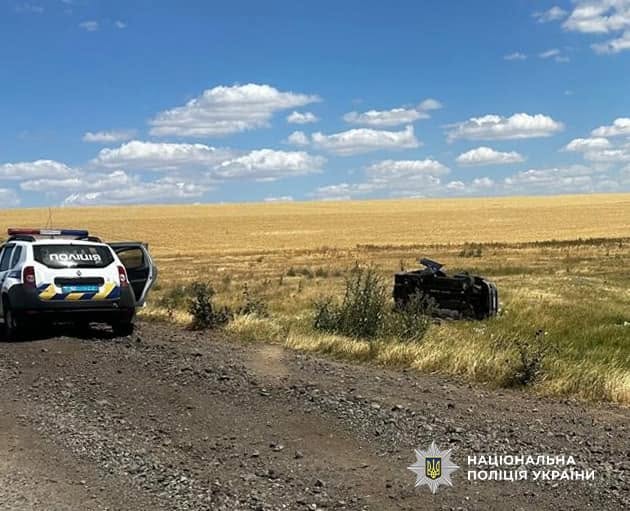 На Болградщині через перекидання автівки травмувалися водій та двоє пасажирів