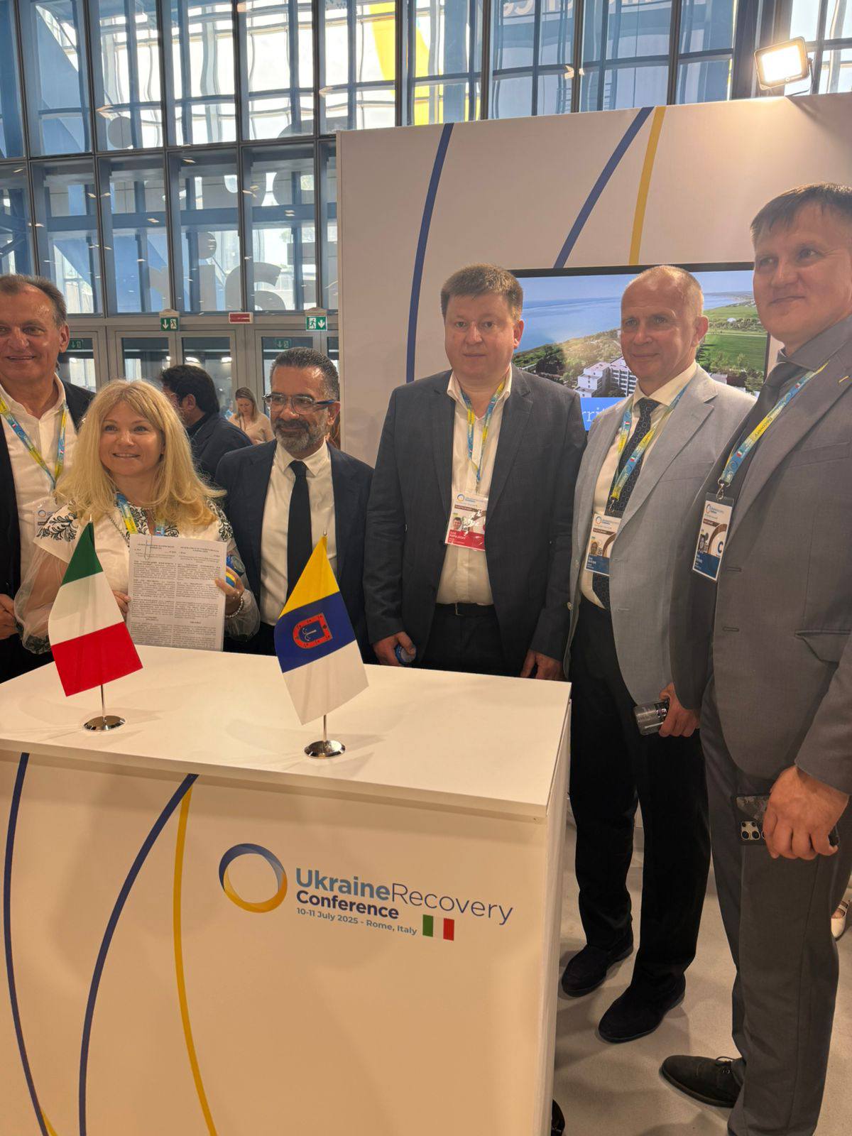 Арциз на «Ukraine Recovery Conference»: очільник підписав важливий меморандум у Римі