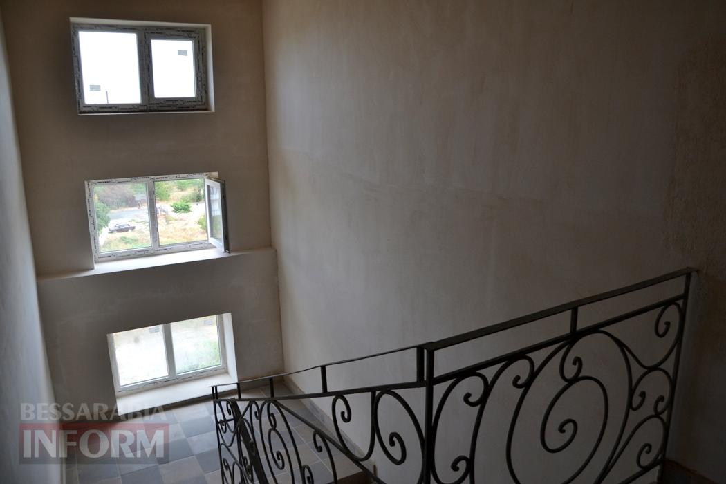 Першу в Кілії шестиповерхівку добудують за кілька місяців - репортаж з майданчика