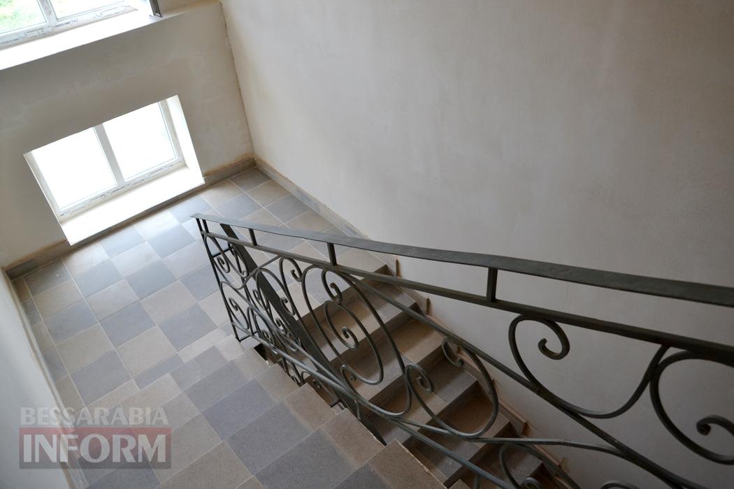 Першу в Кілії шестиповерхівку добудують за кілька місяців - репортаж з майданчика