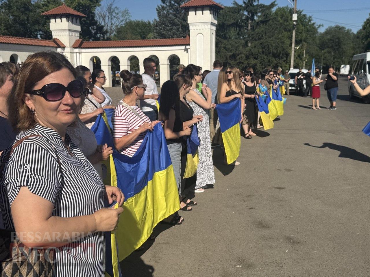 В Арцизі зустріли військовополоненого Ярослава Єлісєєва, який вважався зниклим понад два роки