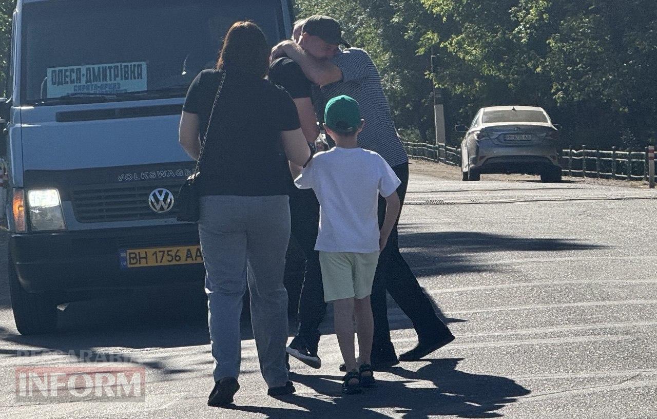 В Арцизі зустріли військовополоненого Ярослава Єлісєєва, який вважався зниклим понад два роки