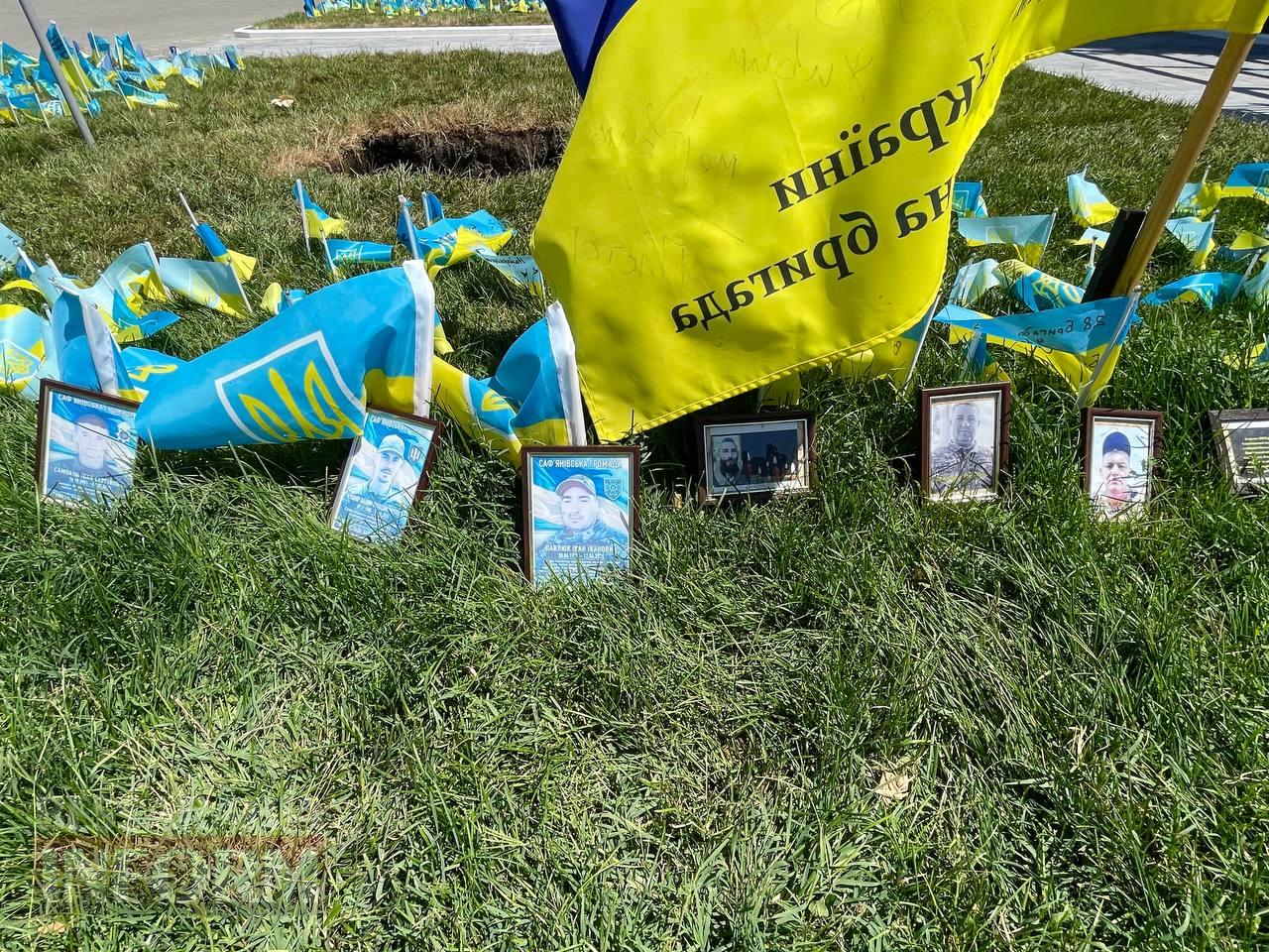 В Ізмаїлі замайорів чорно-білий Прапор Надії