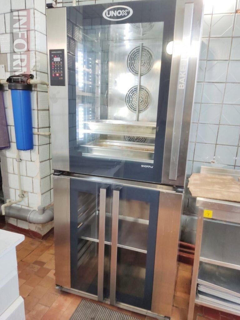 «У нас є майже все сучасне обладнання, але медицина — процес без кінцевої точки», - генеральний директор Болградської ЦРЛ Віктор Дішлі