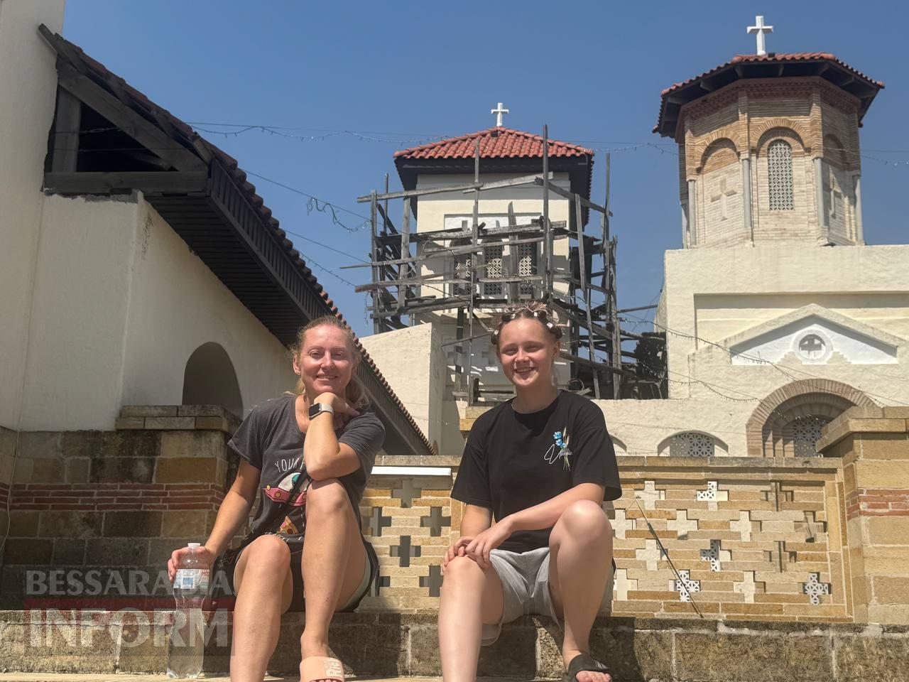 Шапіто в умовах війни: "БІ" побувала за лаштунками цирку, який гастролює Бессарабією