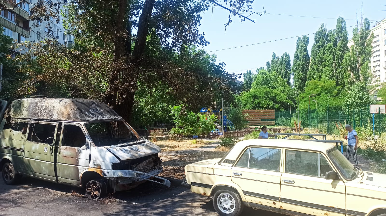 Ганебний вчинок: на Одещині спалили евакуаційну автівку бойової медикині