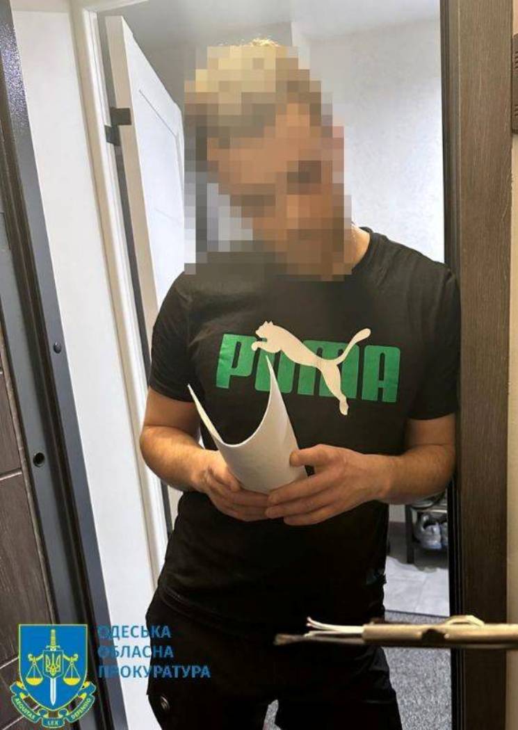 Судитимуть шахраїв, які ошукали матір загиблого Героя з Одещини на три млн грн