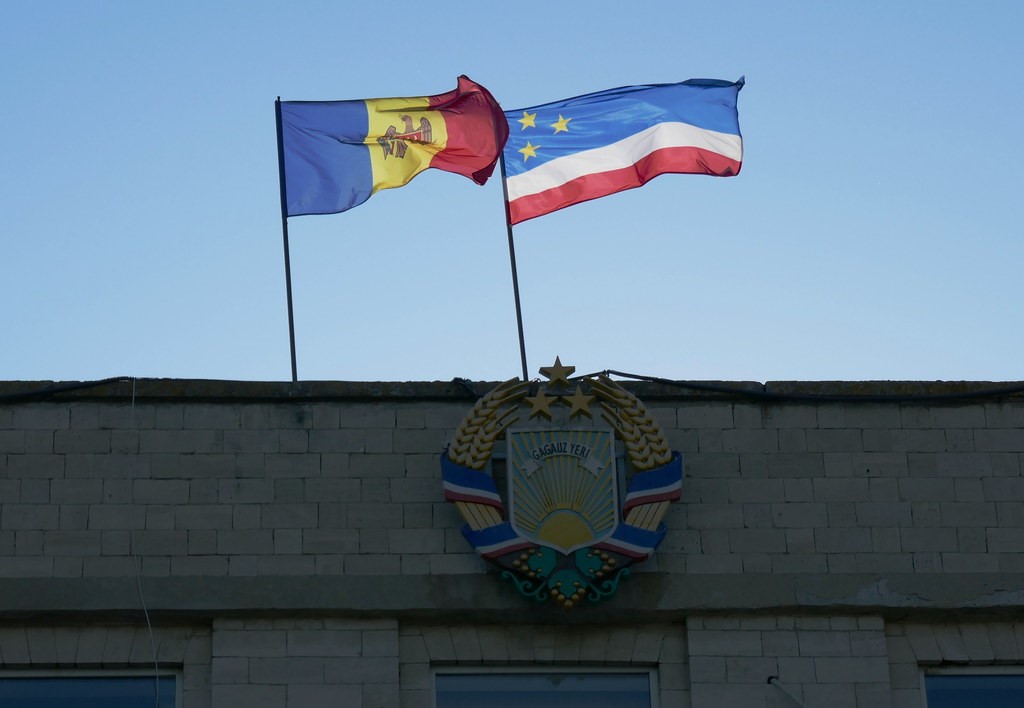 Російські гроші для пенсіонерів у Молдові: кому і навіщо платять перед виборами