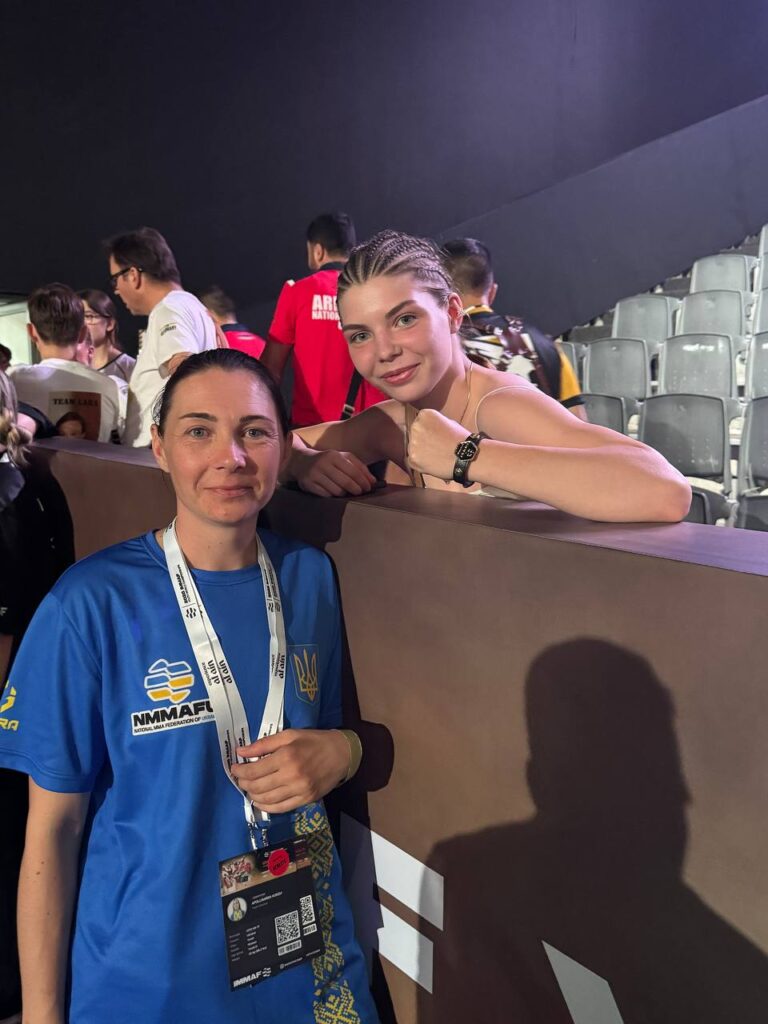 «Готувалась усі 10 років», — аккерманська бійчиня про перемогу на чемпіонаті світу з ММА