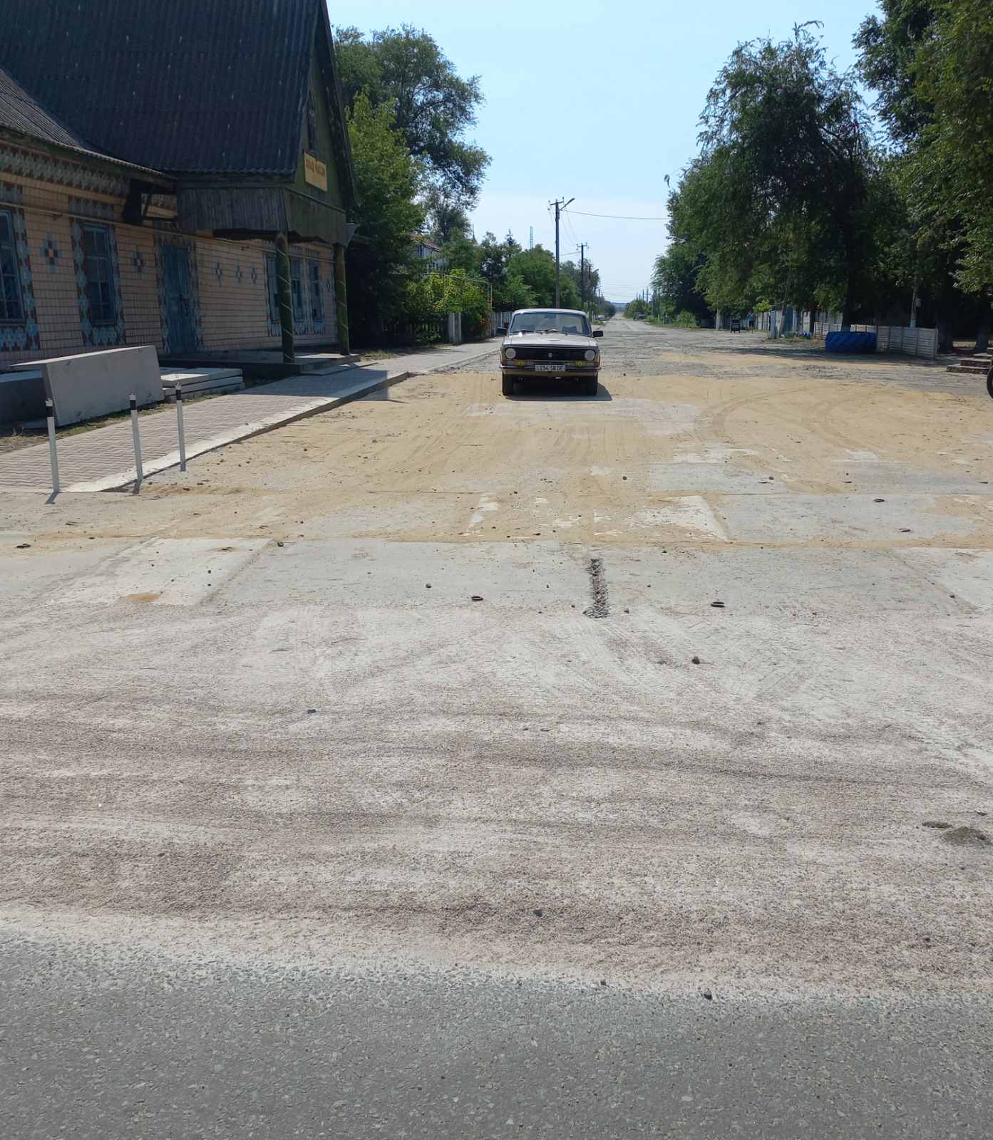 В селищі Тарутинської громади закінчується ремонт дорожнього покриття