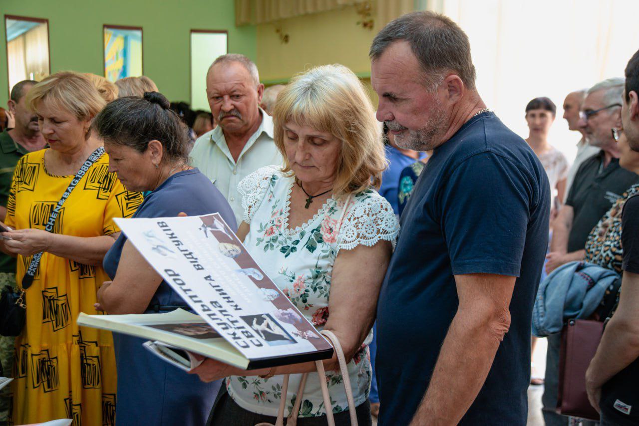 В Татарбунарах було відкрито виставку молодого скульптора, полеглого захисника Тараса Олександровича Шевченка