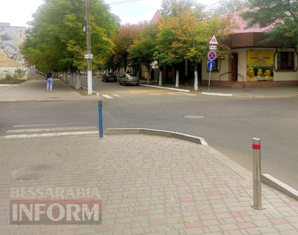 В центрі Аккермана відновили рух транспорту ділянкою вулиці, яка була перекрита з лютого 2022 року