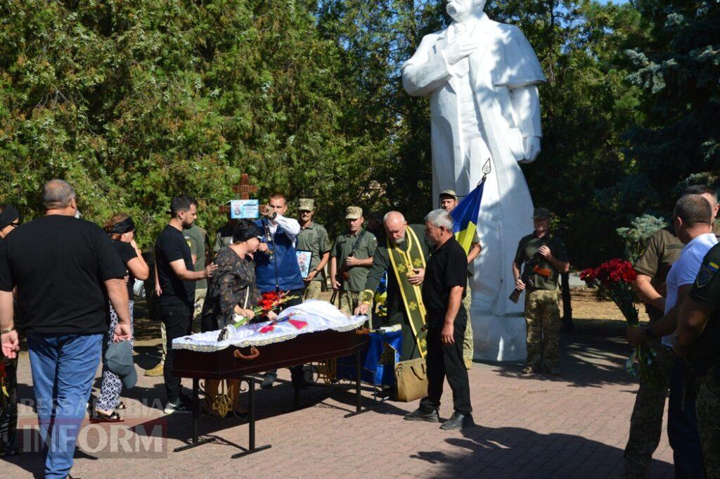 Білгород-Дністровський віддав останню шану підполковнику Віктору Олійнику