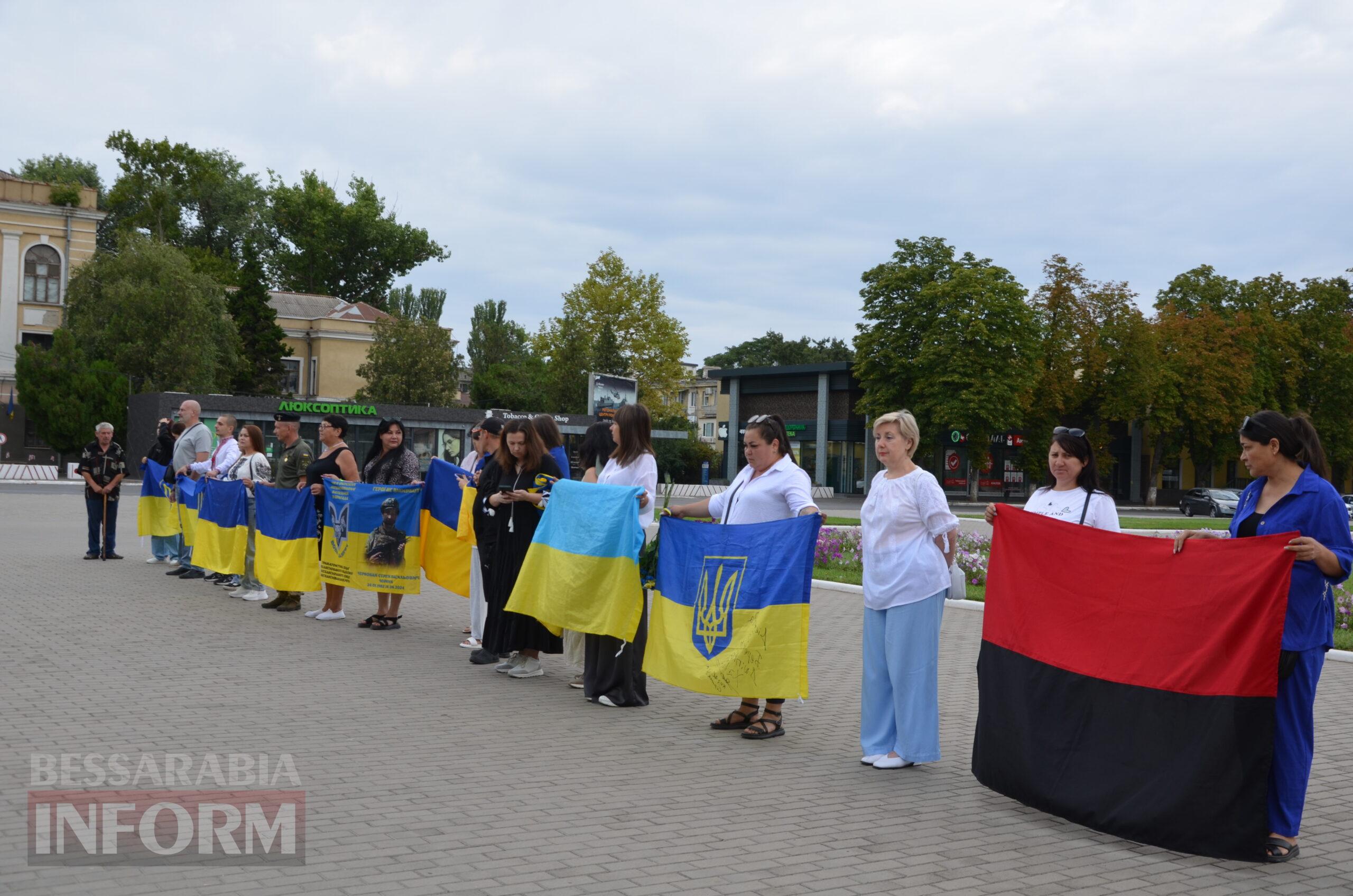 Мітинг, молебень за загиблими Героями та мотопробіг: Ізмаїл урочисто відзначив День Незалежності