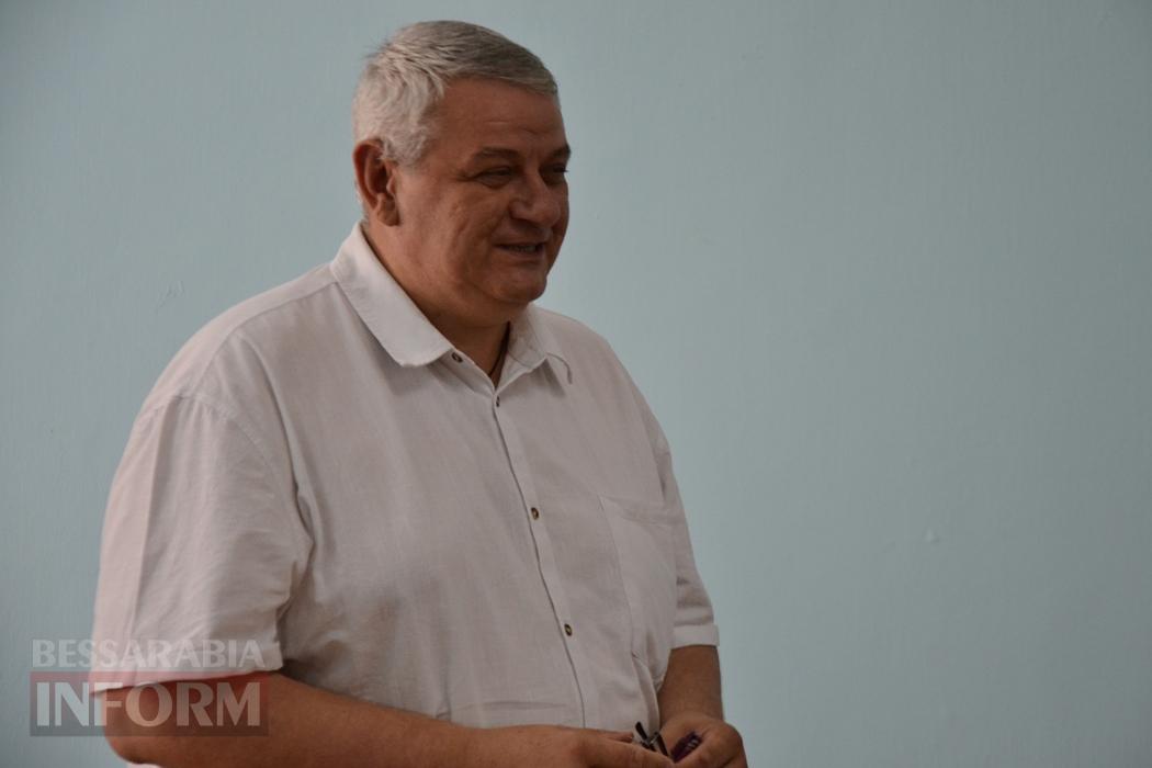 В Кілії сертифікатом міської ради нагородили дванадцятьох найкращих випускників