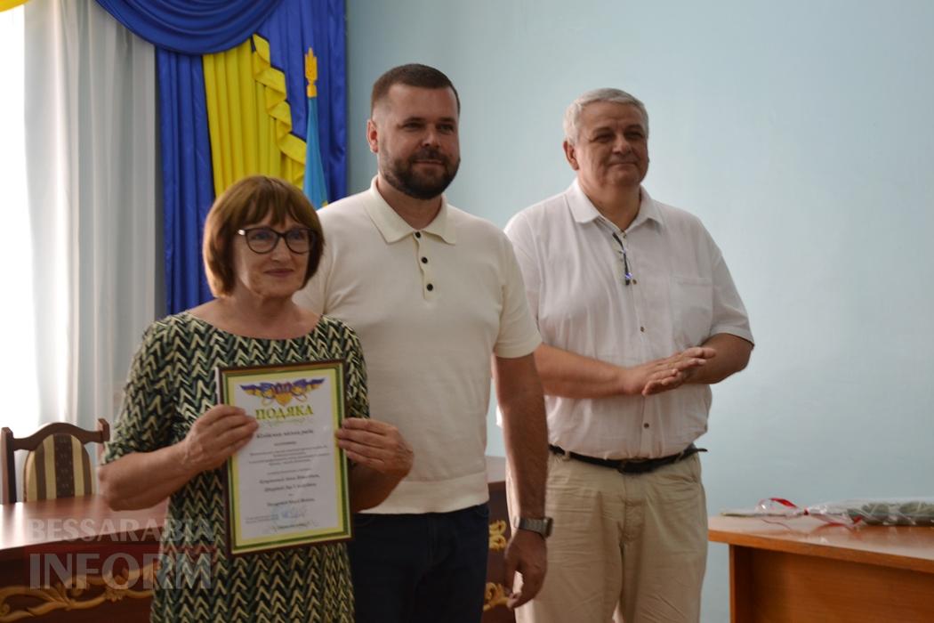 В Кілії сертифікатом міської ради нагородили дванадцятьох найкращих випускників