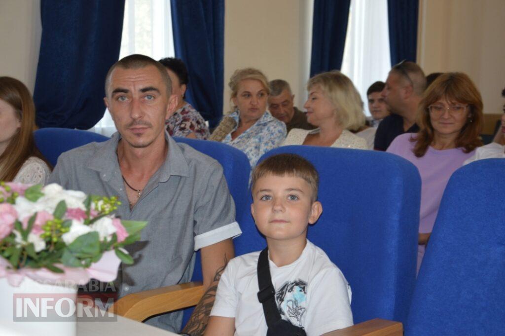 В Аккермані напередодні Дня Незалежності України вручали грамоти та грошові сертифікати
