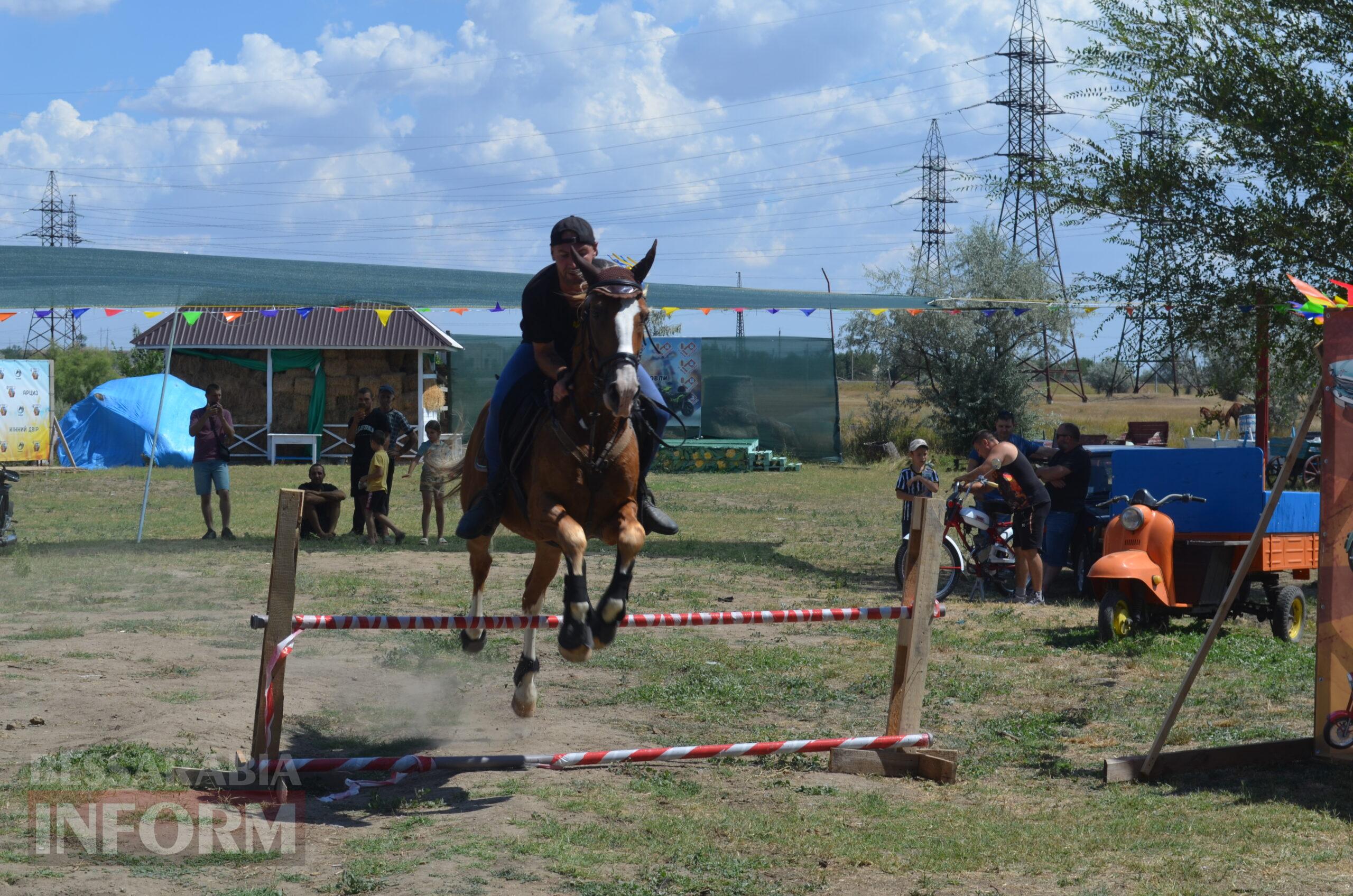 Від російських катівень - до відродження джигітування у Бессарабії: історія та життя "Кінного клубу Лейнвебер"