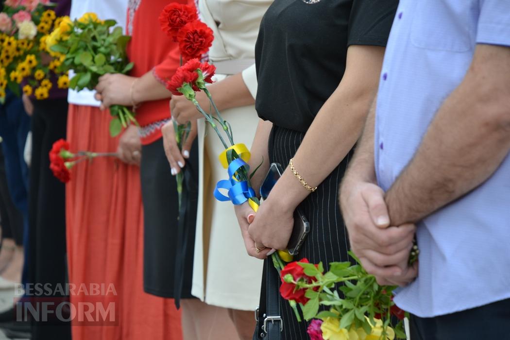 У День Незалежності в Кілії вшанували загиблих у війні Героїв