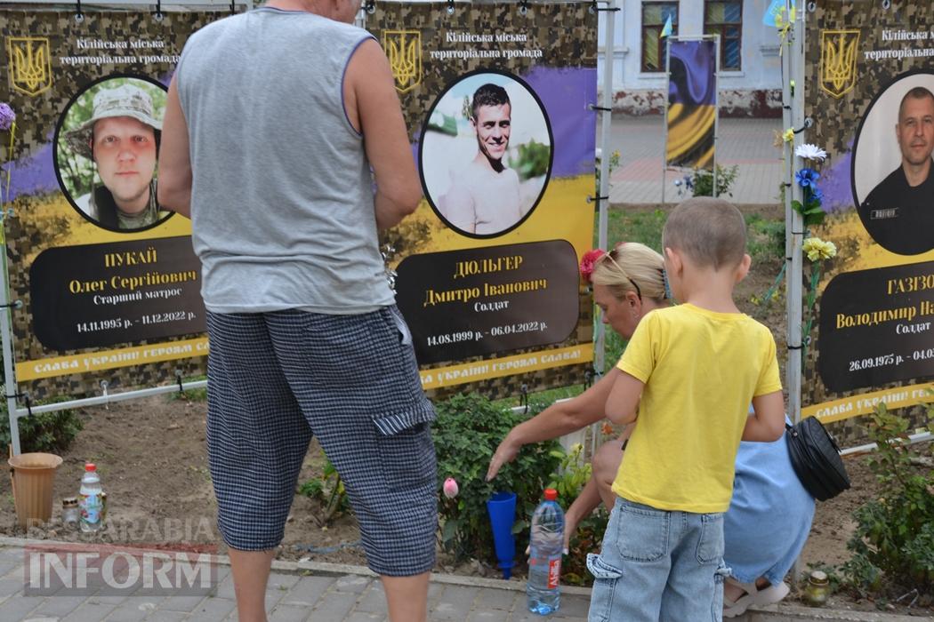 У День Незалежності в Кілії вшанували загиблих у війні Героїв