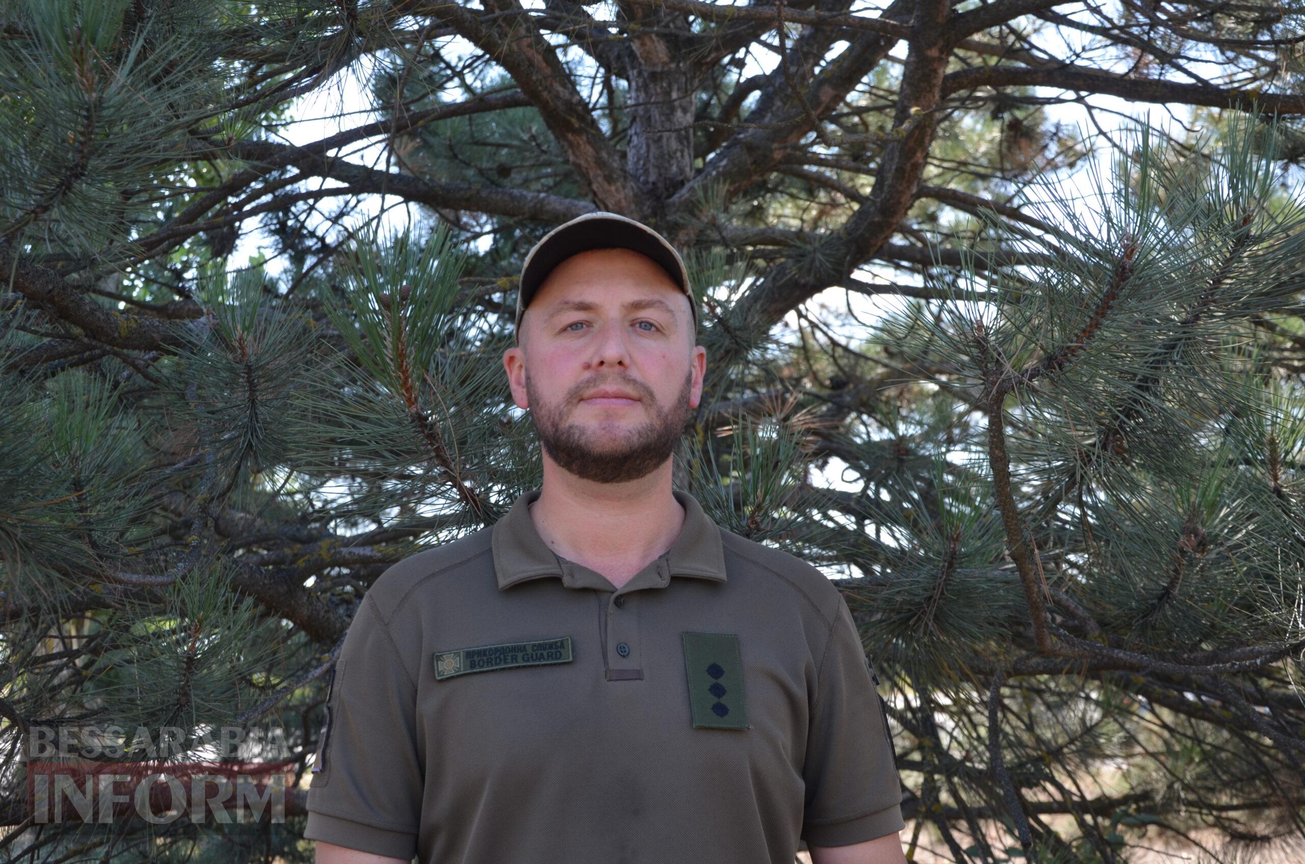Ізмаїл зворушливо зустрів останнього військовополоненого з острова Зміїний Віталія Гиренка