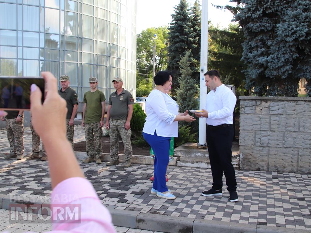В Болграді вперше відзначили День Державного Прапора України ходою з 40-метровим синьо-жовтим стягом по вулицях міста