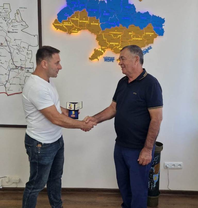 Громада Болградщини відзначена Пам’ятним знаком Військово-Морських Сил Збройних Сил України