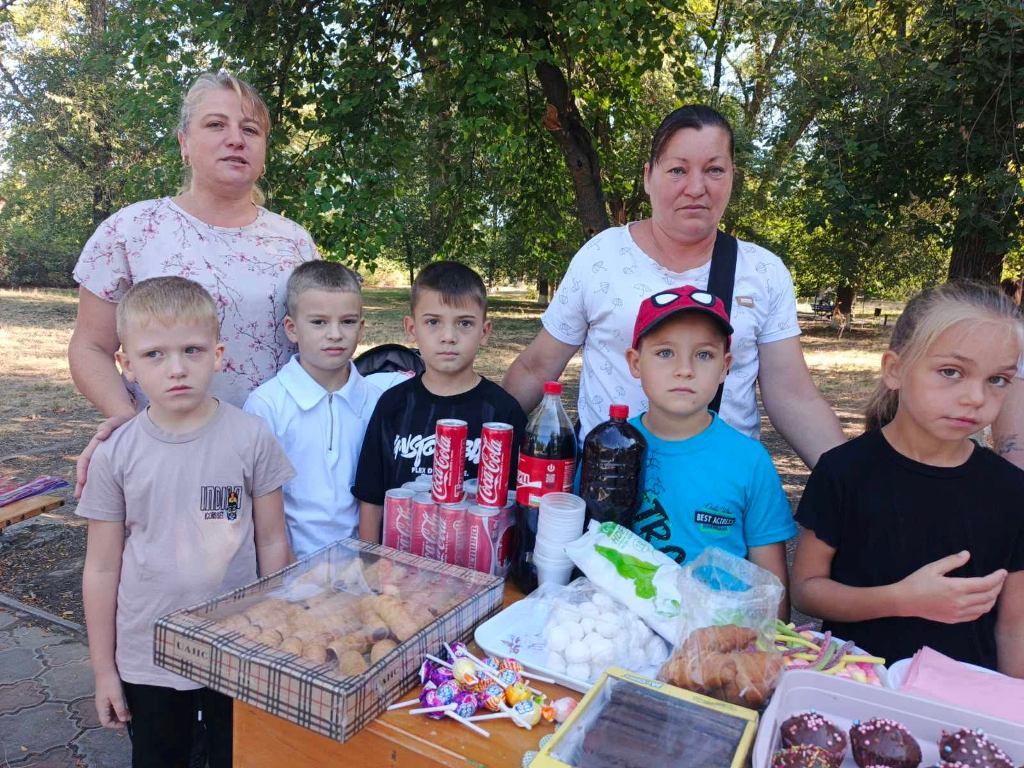 На благодійному ярмарку учні з Тарутинської громади зібрали понад 35 тисяч гривень на ЗСУ