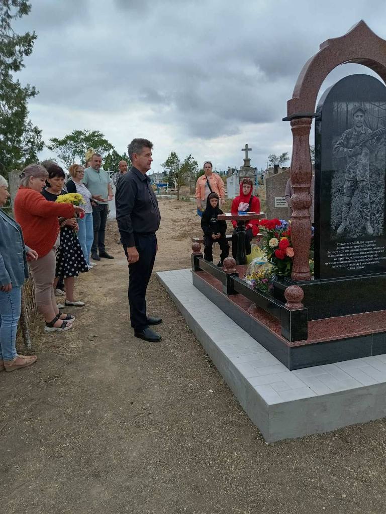 У Саратській громаді вшанували пам'ять воїна, який загинув два роки тому під Бахмутом