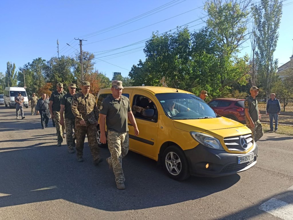 В Арцизькій громаді попрощалися із полеглим захисником України Яном Платоновим