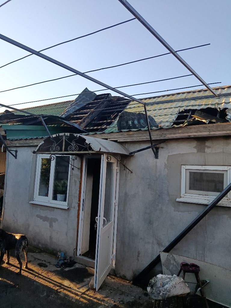 Залишилася цілою лише одна кімната: родина кілійців, чий будинок знищив вогонь, потребує допомоги