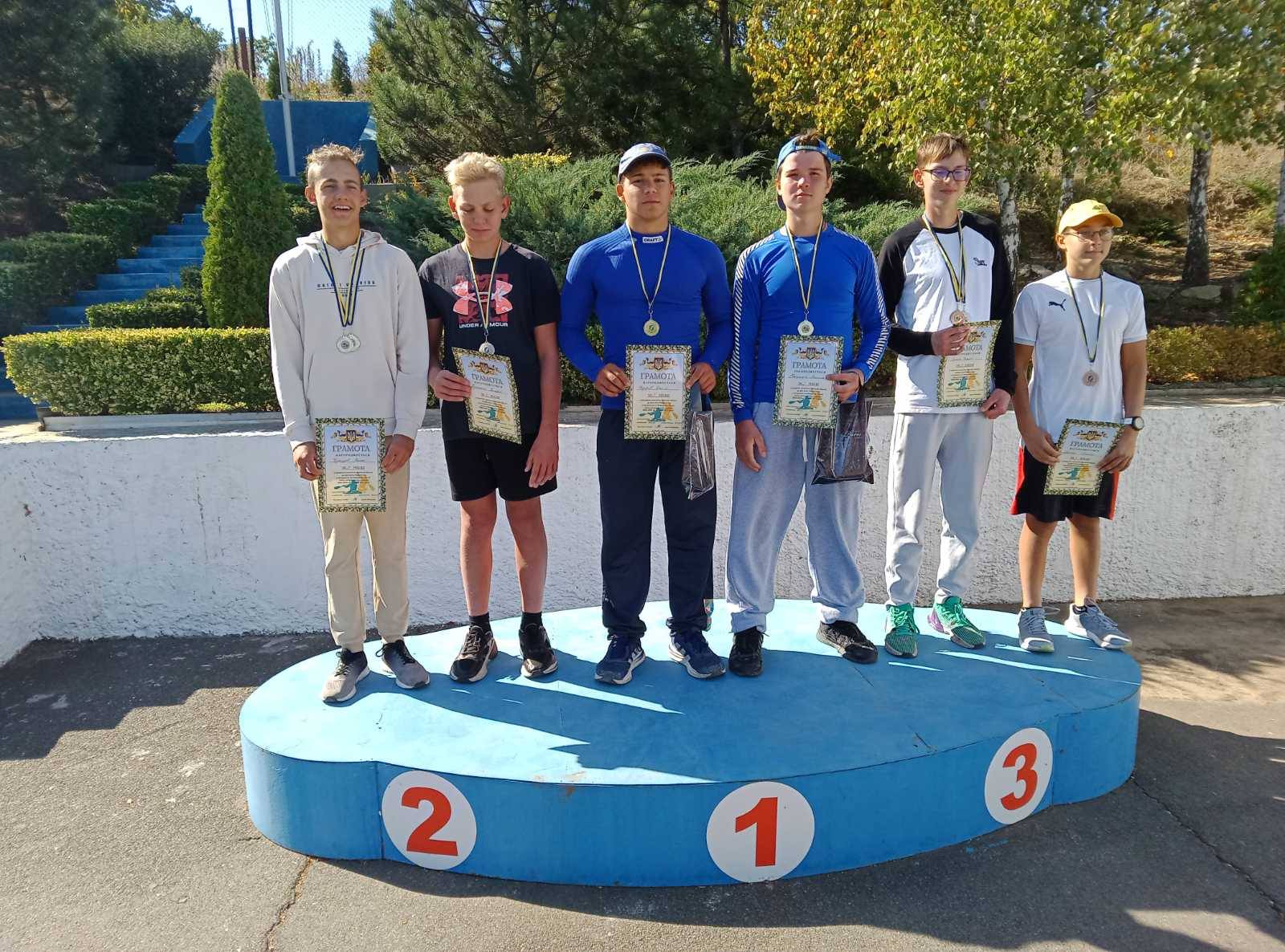 Спортсмени з Вилкового вибороли 6 золотих медалей на Обласному чемпіонаті з веслування