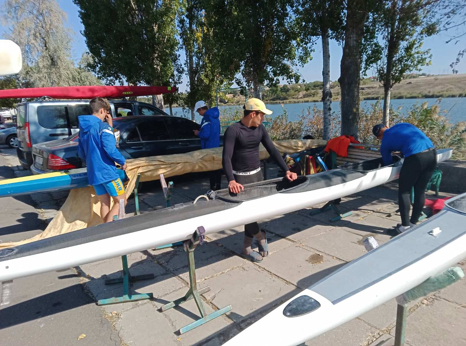 Спортсмени з Вилкового вибороли 6 золотих медалей на Обласному чемпіонаті з веслування