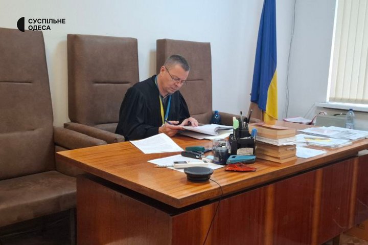 В Одесі жінці, яка викинула новонароджену дитину з шостого поверху, обрали запобіжний захід