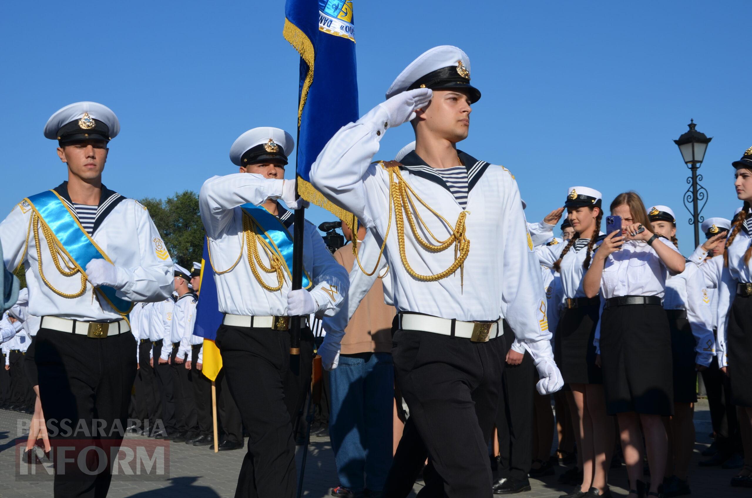 Першокурсники Ізмаїльського ДФК ДУ ОМА склали присягу та були посвячені у курсанти