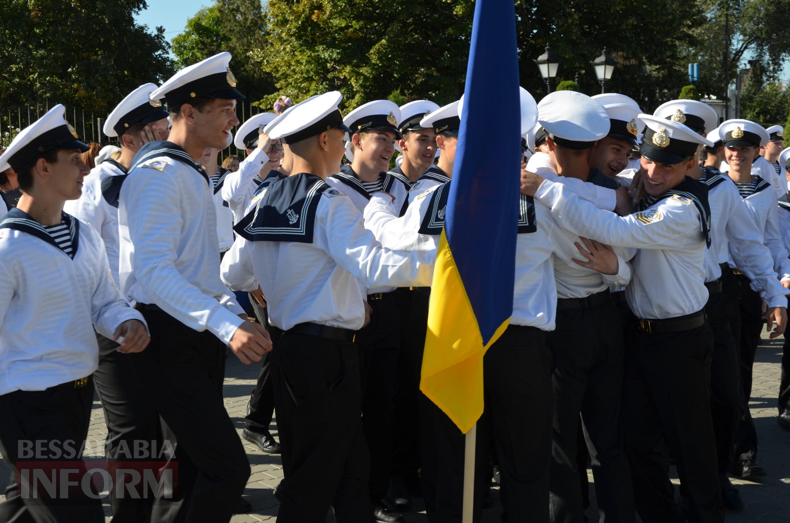 Першокурсники Ізмаїльського ДФК ДУ ОМА склали присягу та були посвячені у курсанти