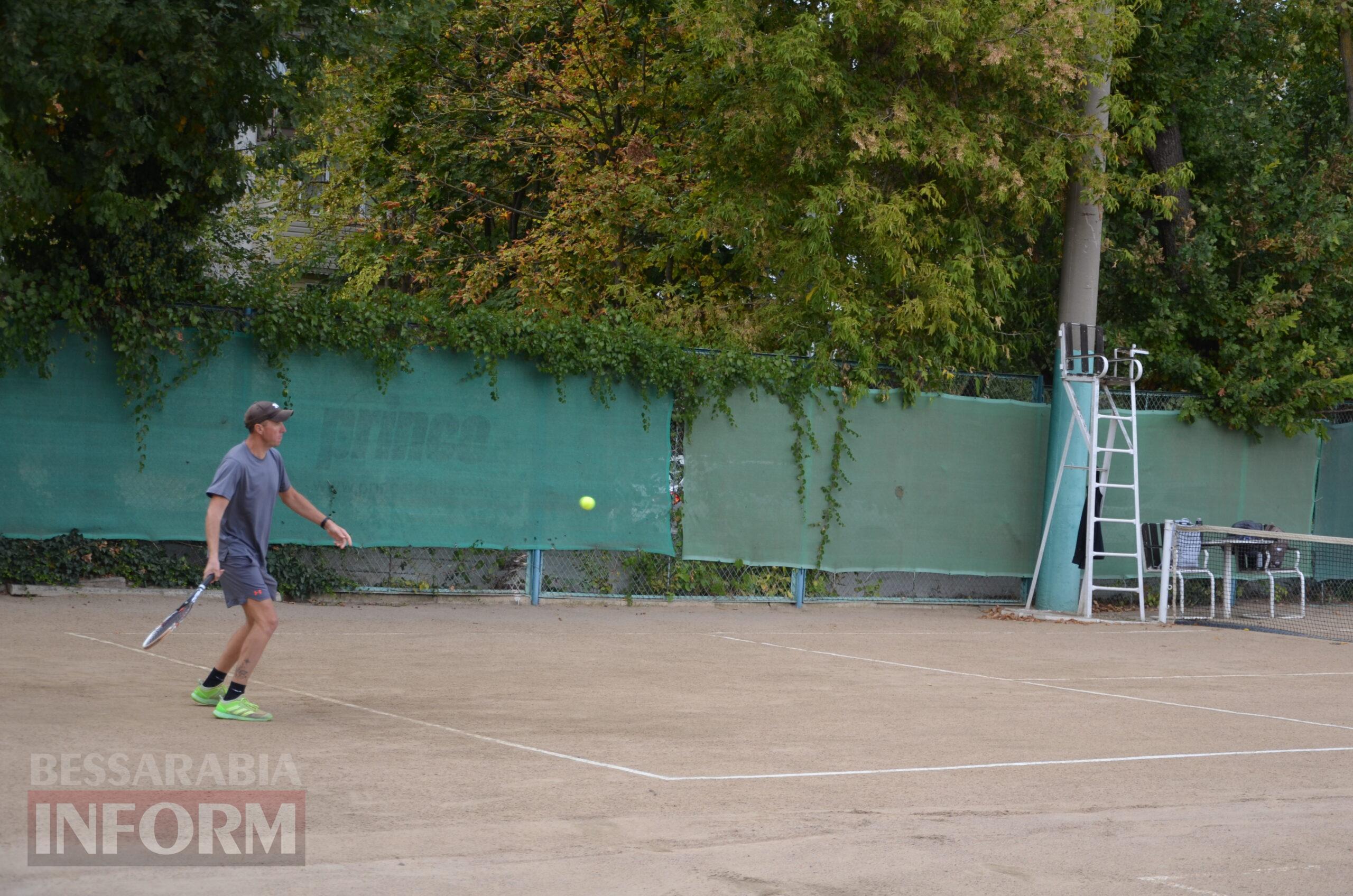 В Ізмаїлі стартував чемпіонат міста з великого тенісу