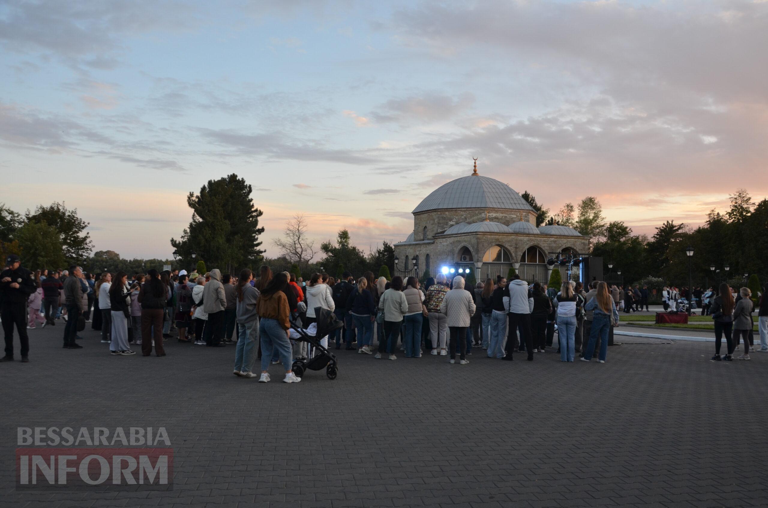 Талановиті виконавці та святкова атмосфера: в Ізмаїлі відбувся концерт, приурочений до Дня міста