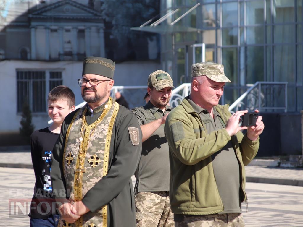 Нагадаємо, надіємось та чекаємо: в Болграді пройшла акція на підтримку безвісти зниклих та полонених бійців 122 окремої бригади ТрО