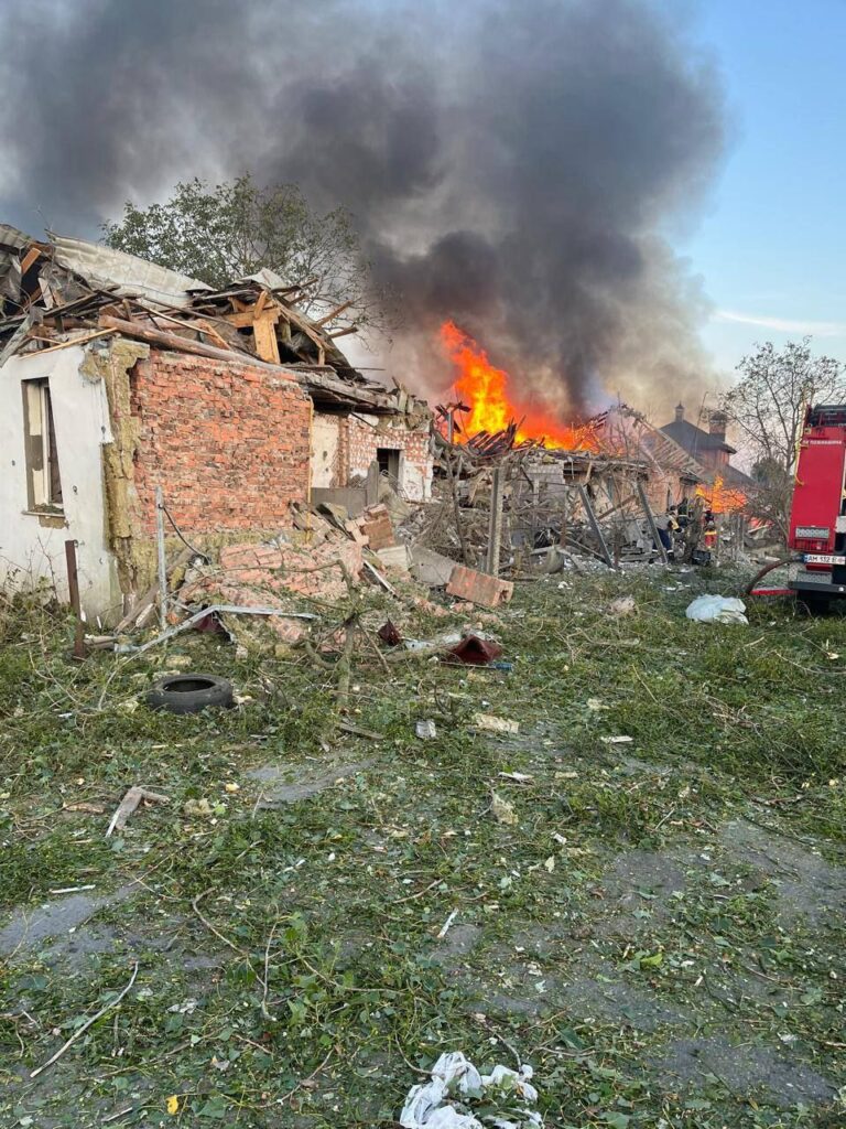 рф здійснила комбінований удар по Україні: частина "шахедів" залетіла до Польщі, де вперше збивали російські дрони