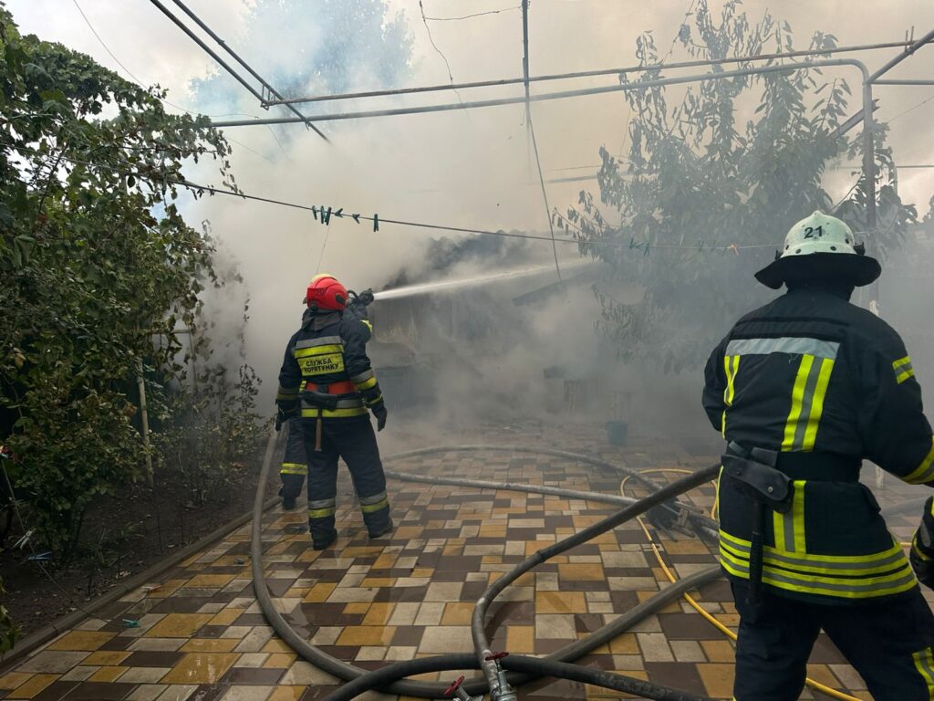 В Ізмаїлі спалахнув гараж