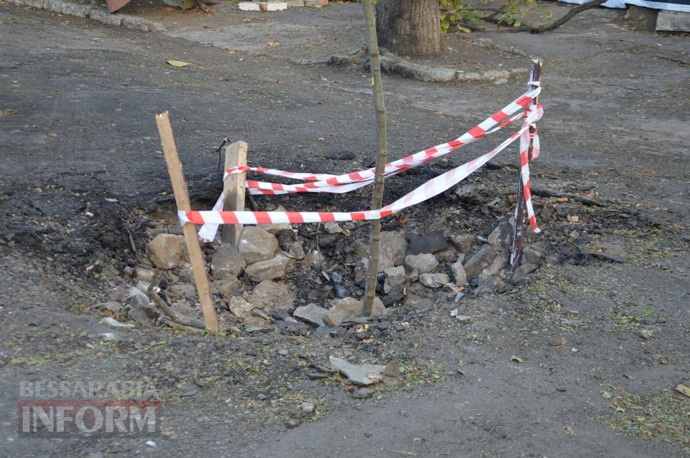 Пошкоджено РВА, приватні будинки та готель: про ситуацію зі світлом та стан постраждалої після атаки шахедів на Аккерман