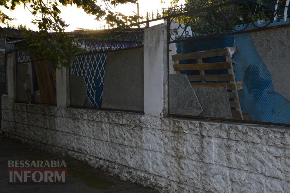 Пошкоджено РВА, приватні будинки та готель: про ситуацію зі світлом та стан постраждалої після атаки шахедів на Аккерман