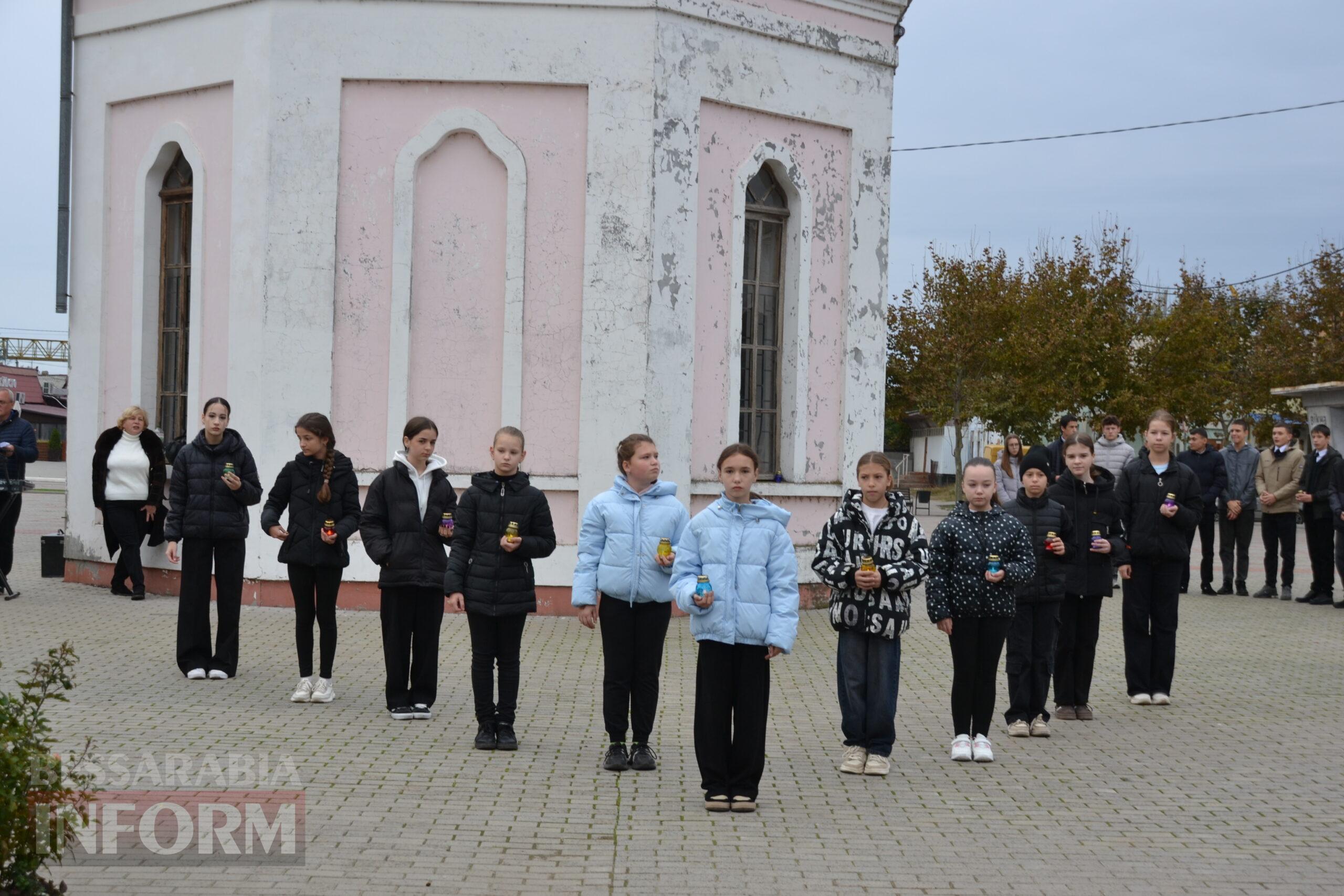 Урочистості з нагоди Дня міста Кілія розпочалися з покладання квітів на Алеї Слави